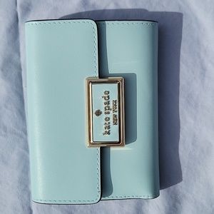 NWT Kate Spade Reegan Medium Flip Wallet